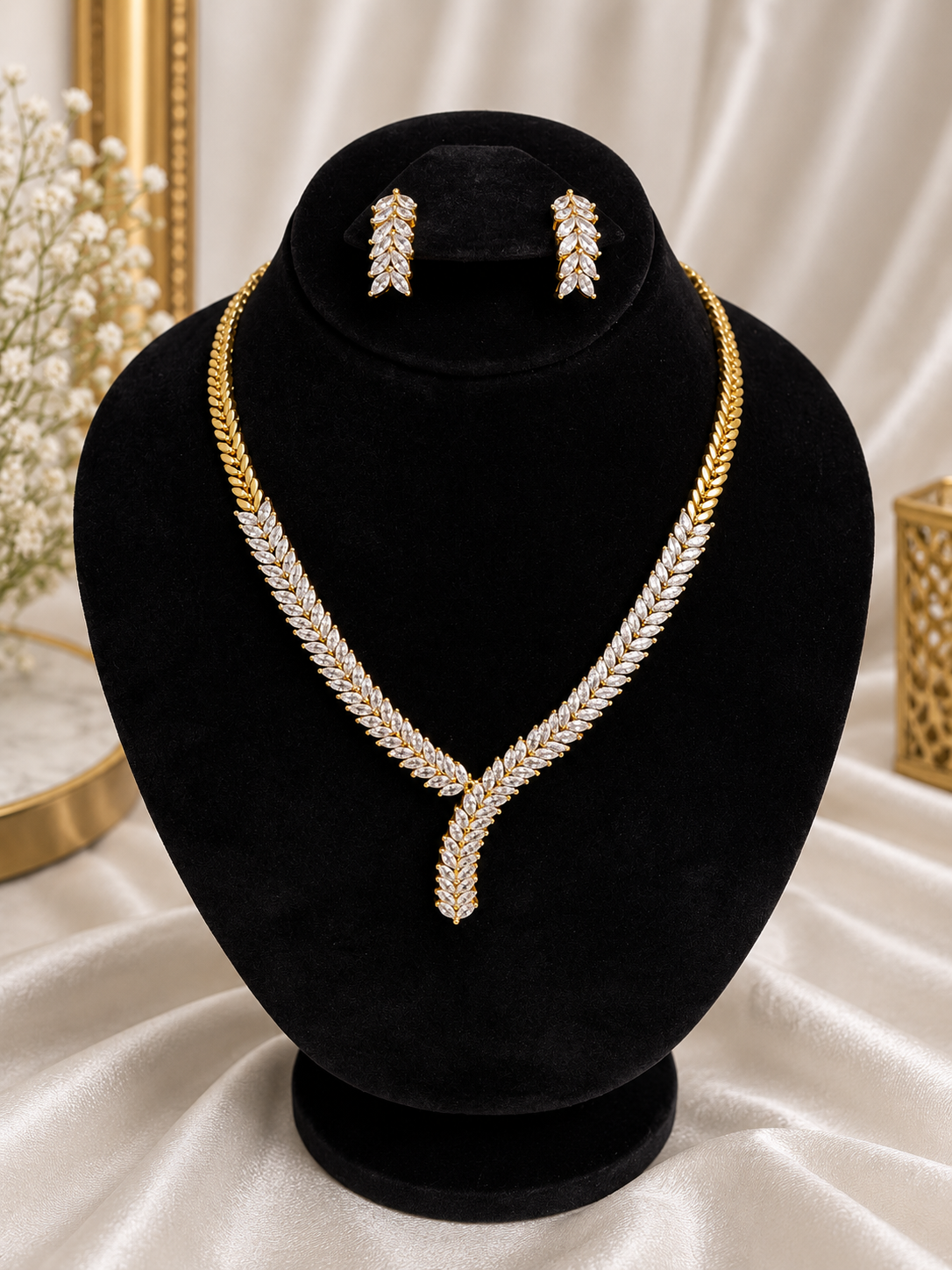 Elowen Leaf Vine Necklace Set