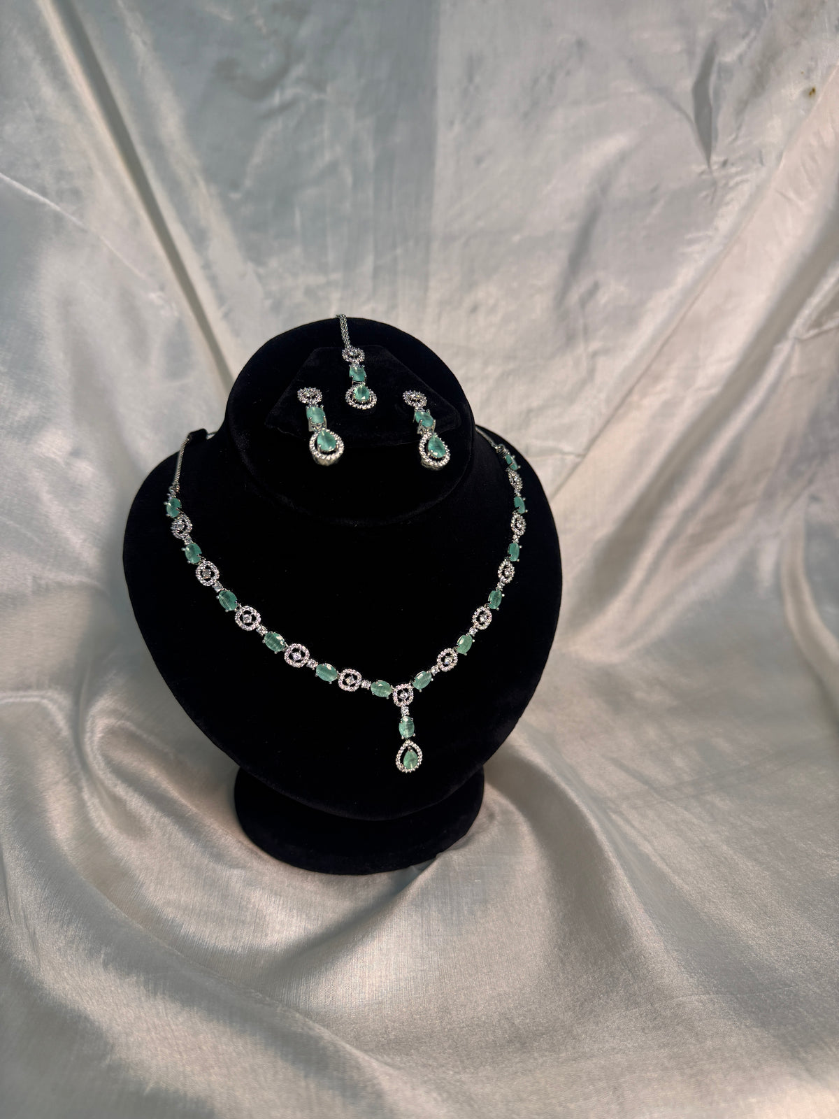 Aquamarine  Necklace Set