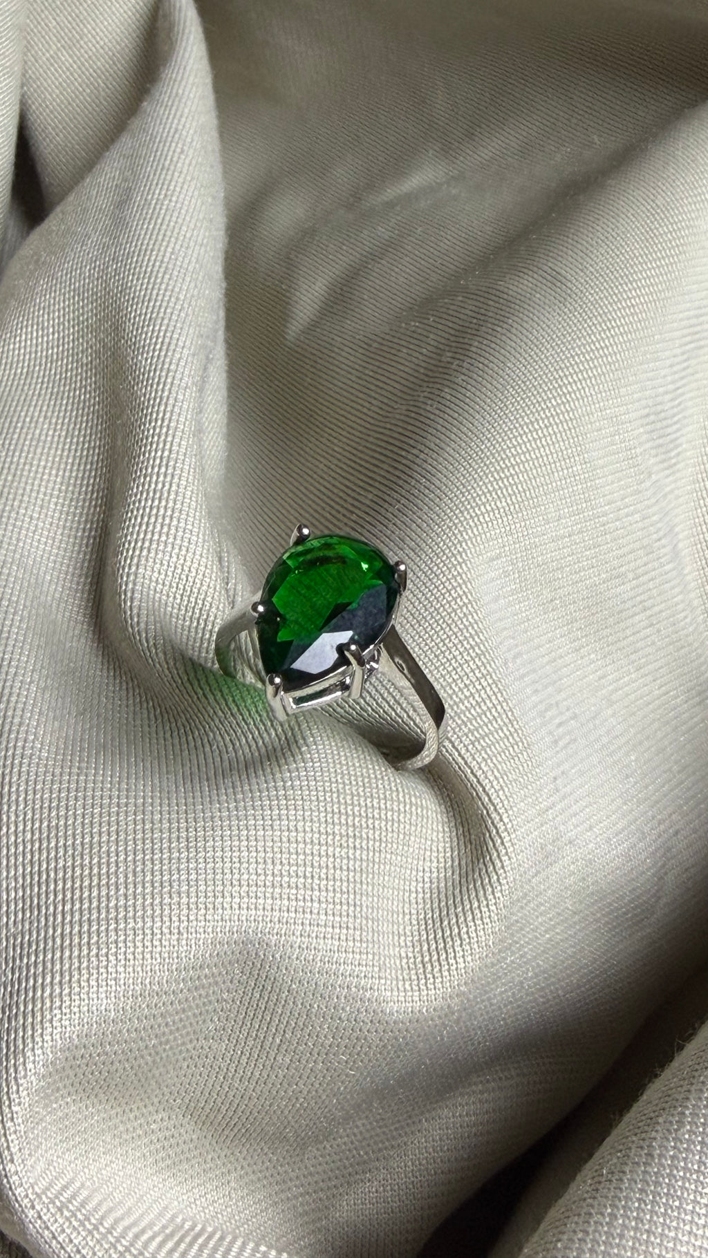 The Emerald Drop Ring