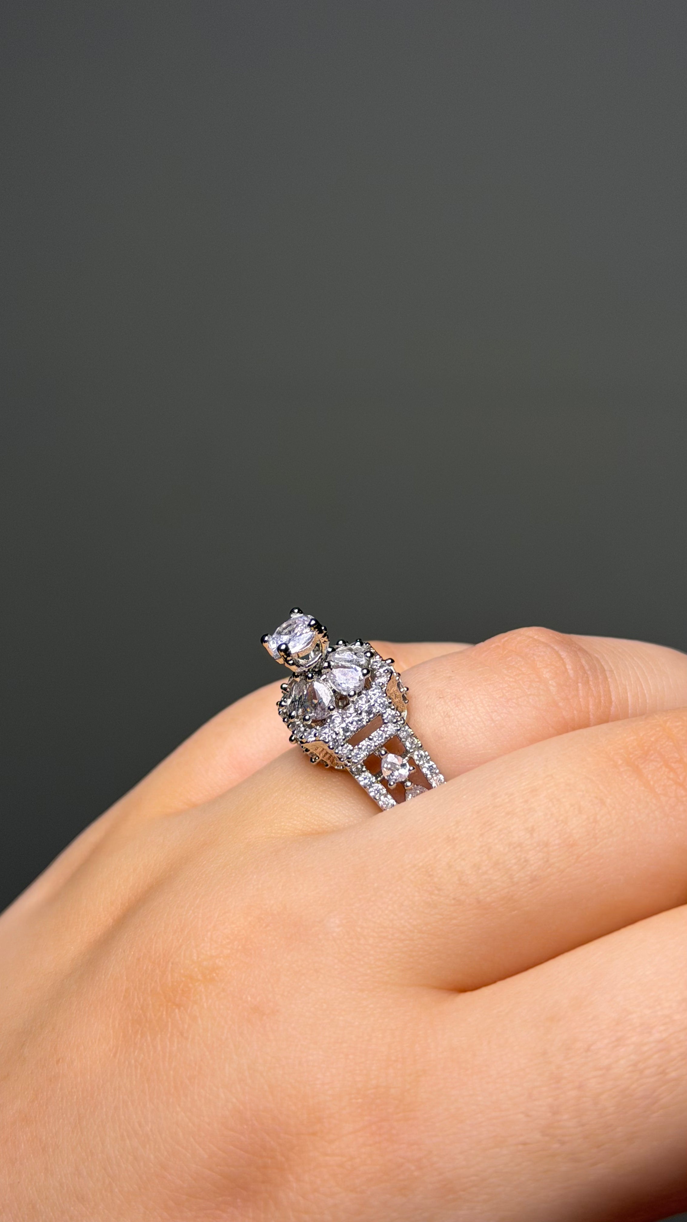 The Queen Ring