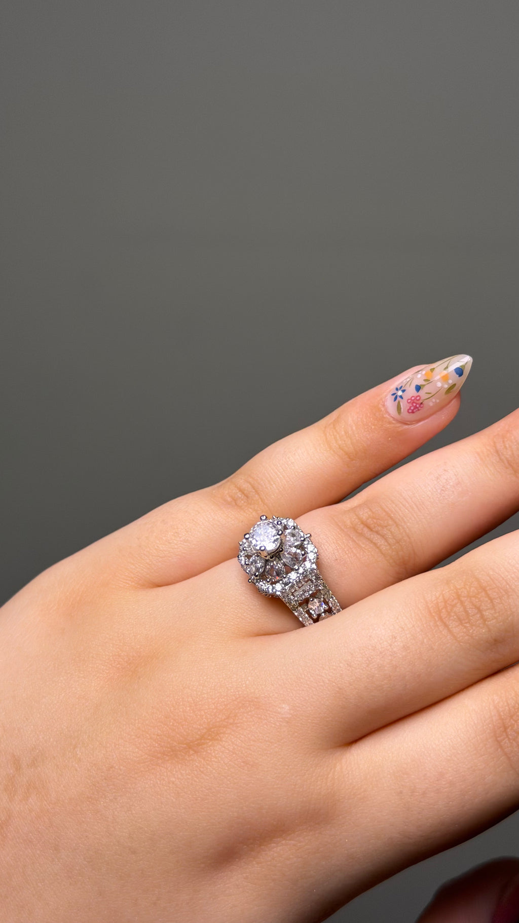 The Queen Ring
