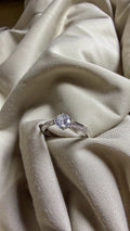 Classic Noiré Ring