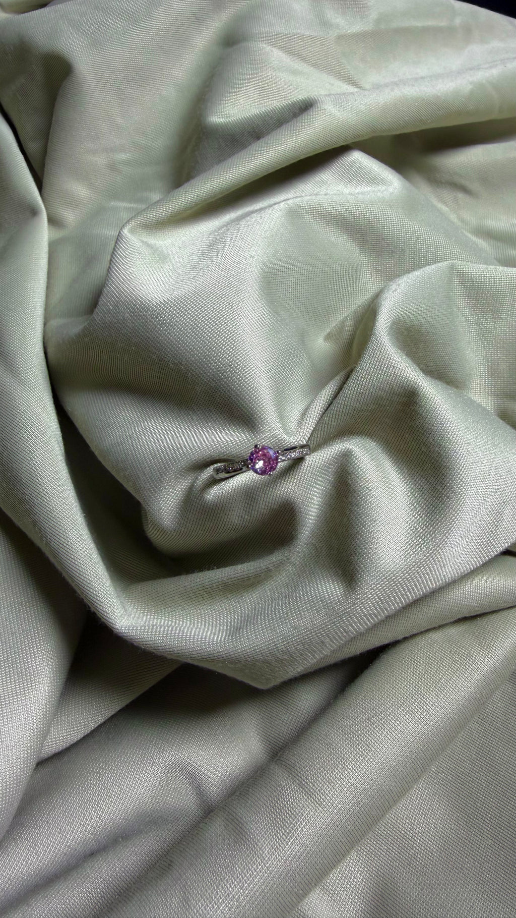 Pink Noiré Ring