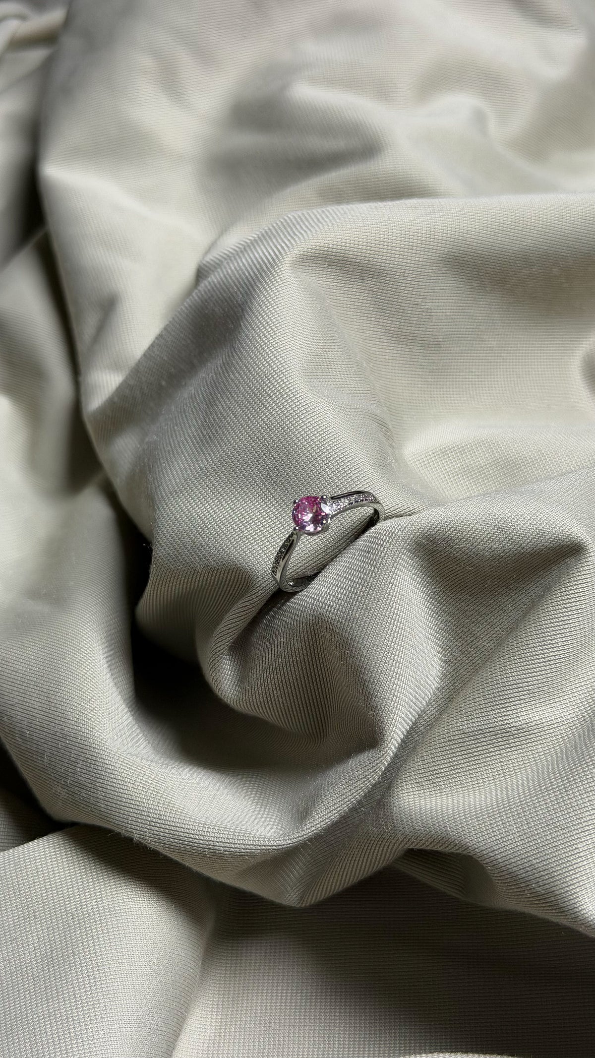 Pink Noiré Ring